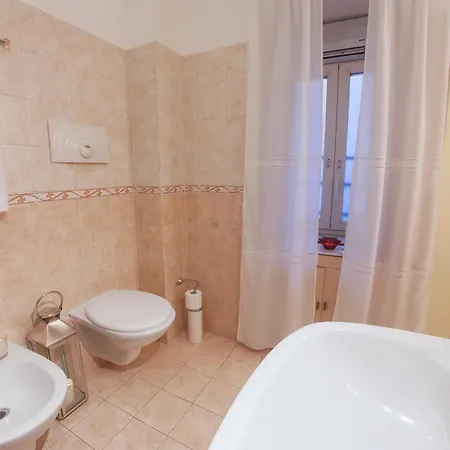 Bed & Breakfast Le Stanze Di Flora Naples